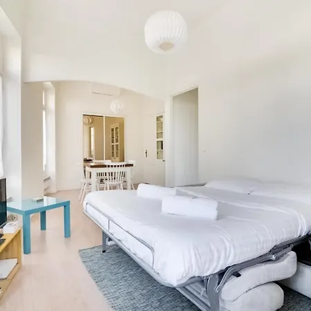 Immogroom - Cosy - Ac - 10 Min From Palais 公寓